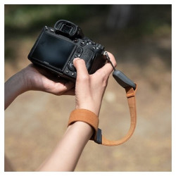 Ремень на запястье PGYTECH Camera Wrist Strap, цвет Earth Brown- фото4