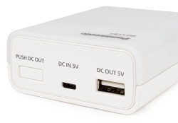 Зарядное устройство Panasonic USB in/out с функцией Power Bank+4AA 2000 mAh (K-KJ87MCD40USB)- фото4