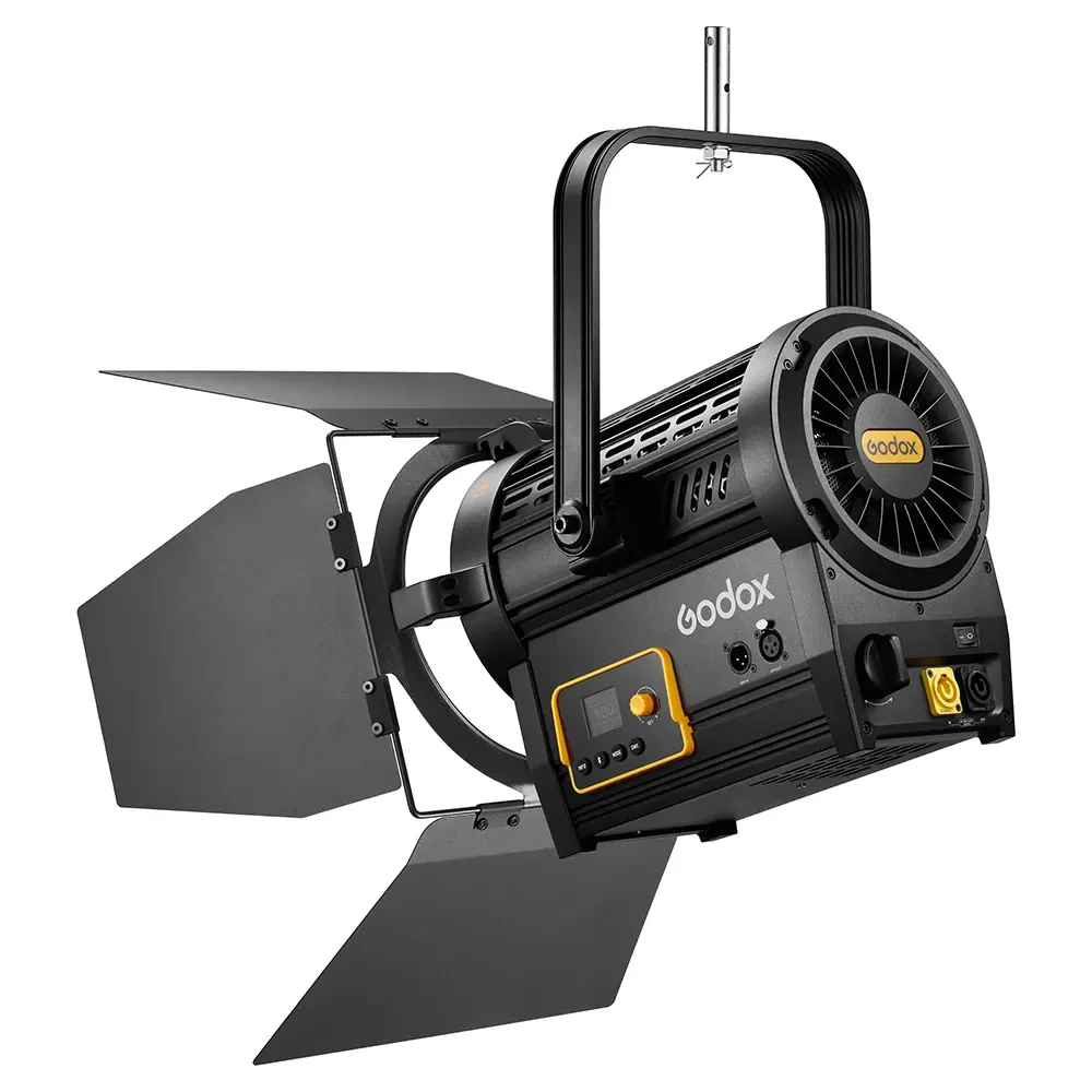 Осветитель светодиодный Godox F7-120Bi K2 с линзой Френеля фото-6