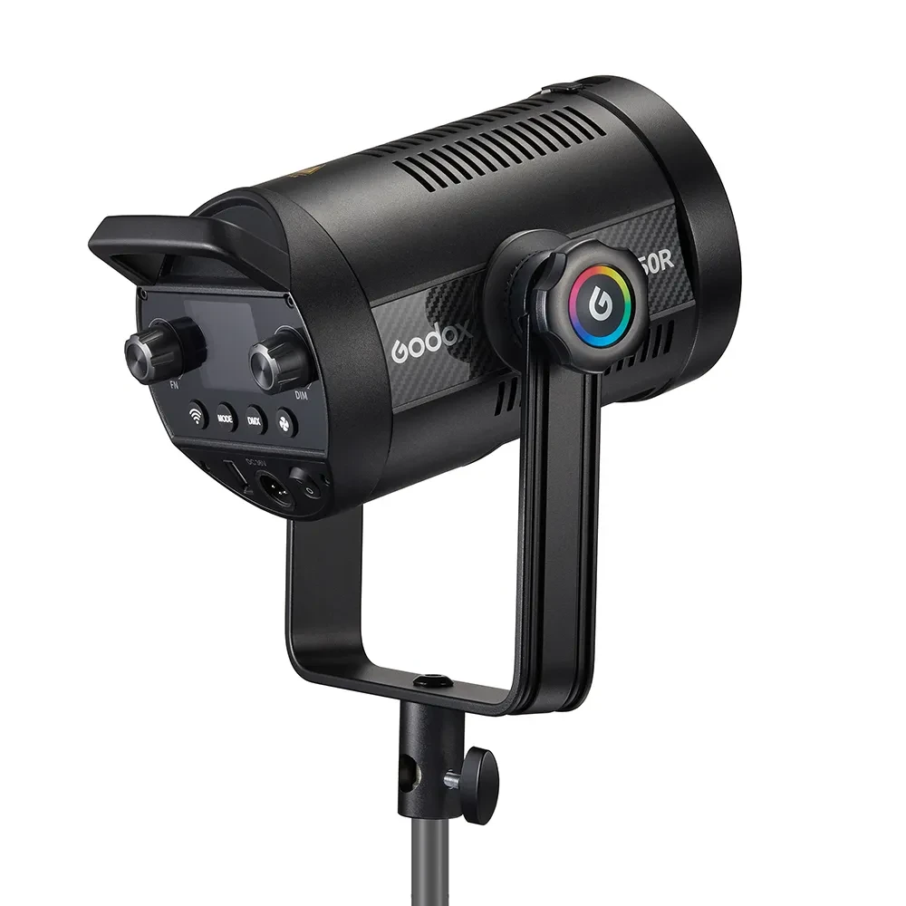 Осветитель светодиодный Godox SL150R студийный фото-3