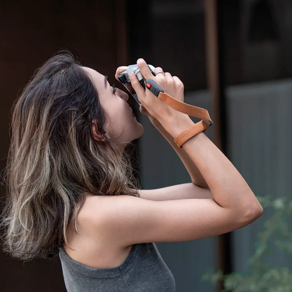Ремень PGYTECH Camera Wrist Strap Air, цвет Earth Brown фото-8