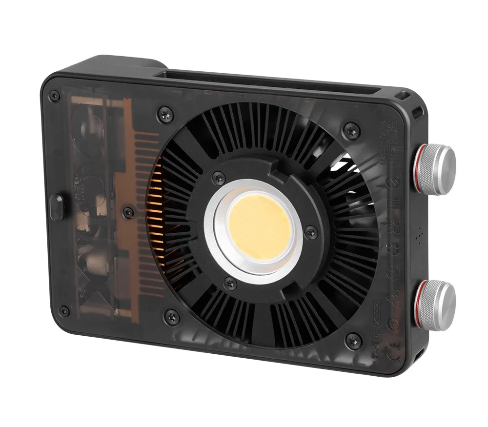 Осветитель Zhiyun MOLUS X100 (PL105) фото-4