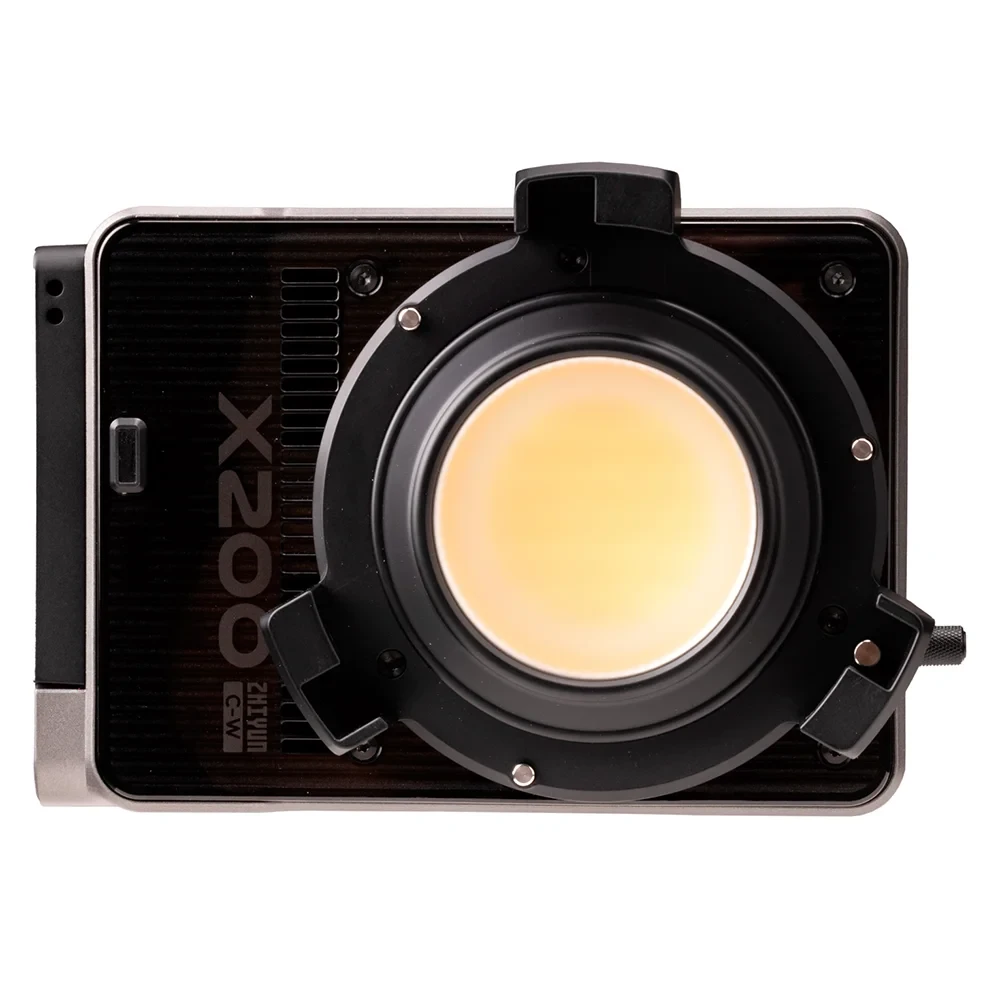 Осветитель Zhiyun MOLUS X200 COB Light Standart фото-5