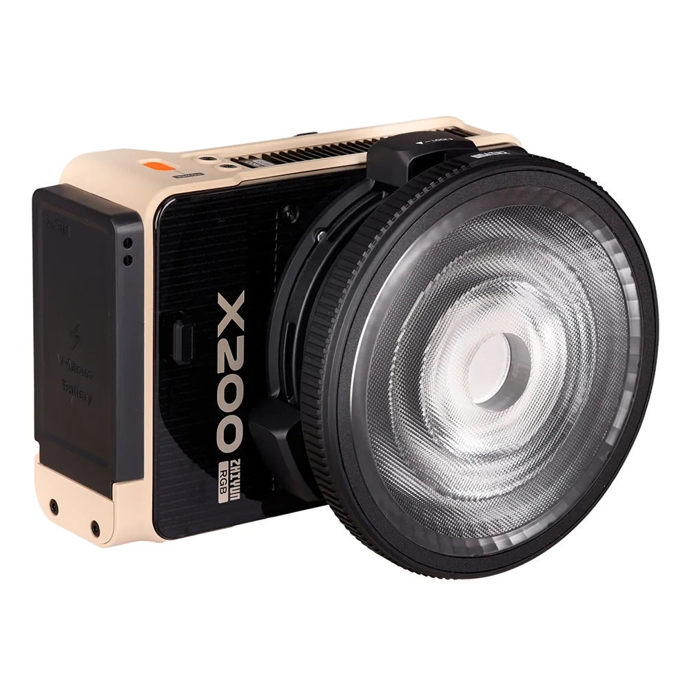 Осветитель Zhiyun MOLUS X200RGB COB Light Standart фото-3