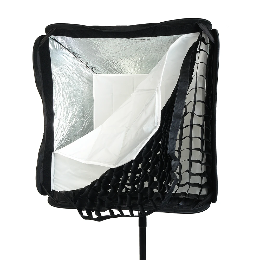 Софтбокс Godox SFGV8080 для накамерных вспышек с сотами фото-5 Софтбокс Godox SFGV8080 для накамерных вспышек с сотами фото-5