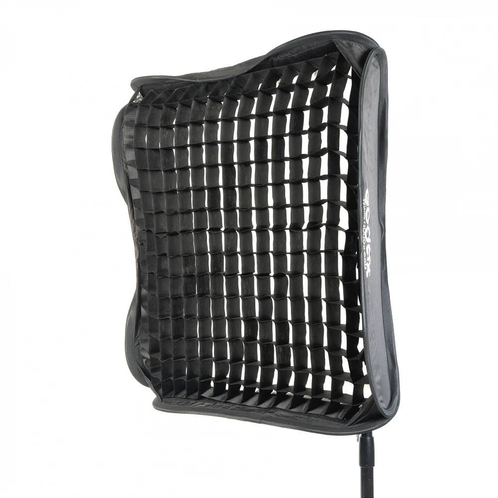 Софтбокс Godox SFGV8080 для накамерных вспышек с сотами - фото1 Софтбокс Godox SFGV8080 для накамерных вспышек с сотами - фото1