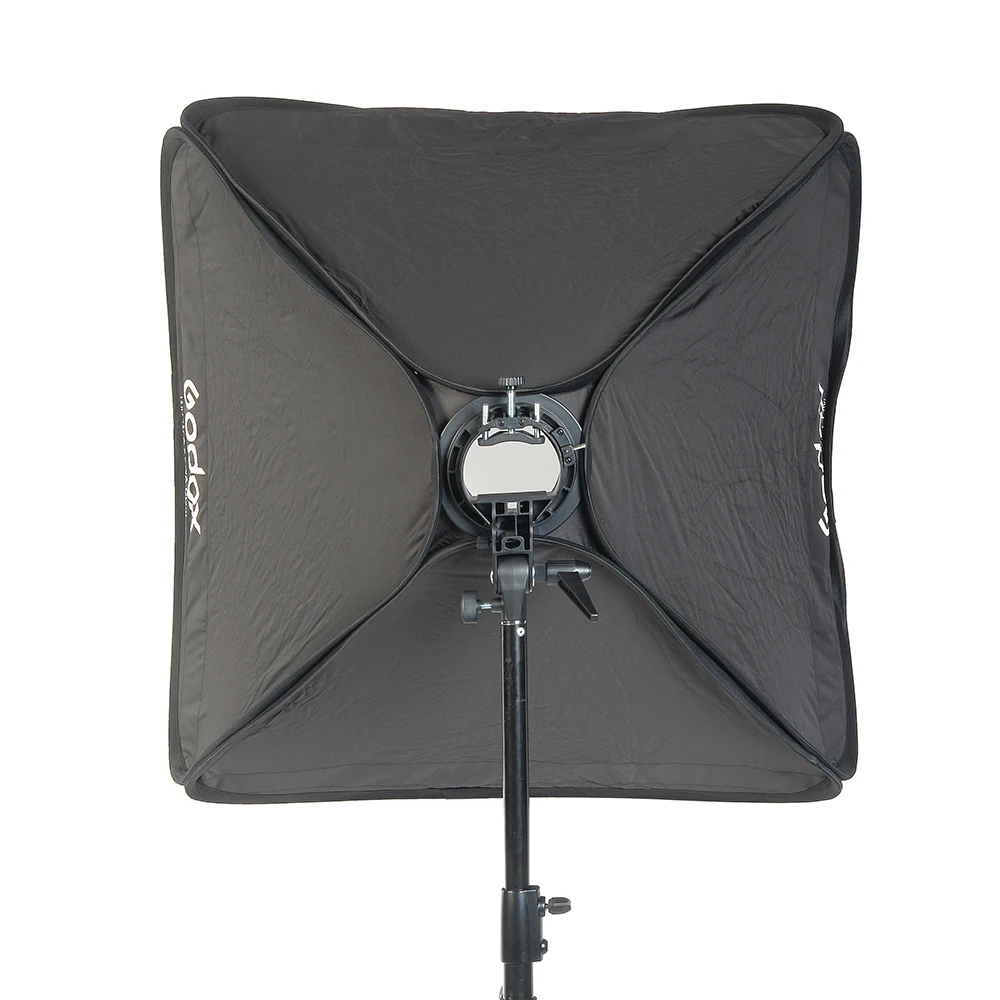 Софтбокс Godox SFGV8080 для накамерных вспышек с сотами фото-4 Софтбокс Godox SFGV8080 для накамерных вспышек с сотами фото-4