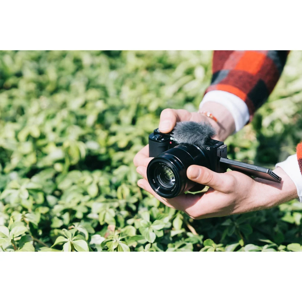 Фотоаппарат SONY ZV-E10 Kit + 16-50 II черный фото-10