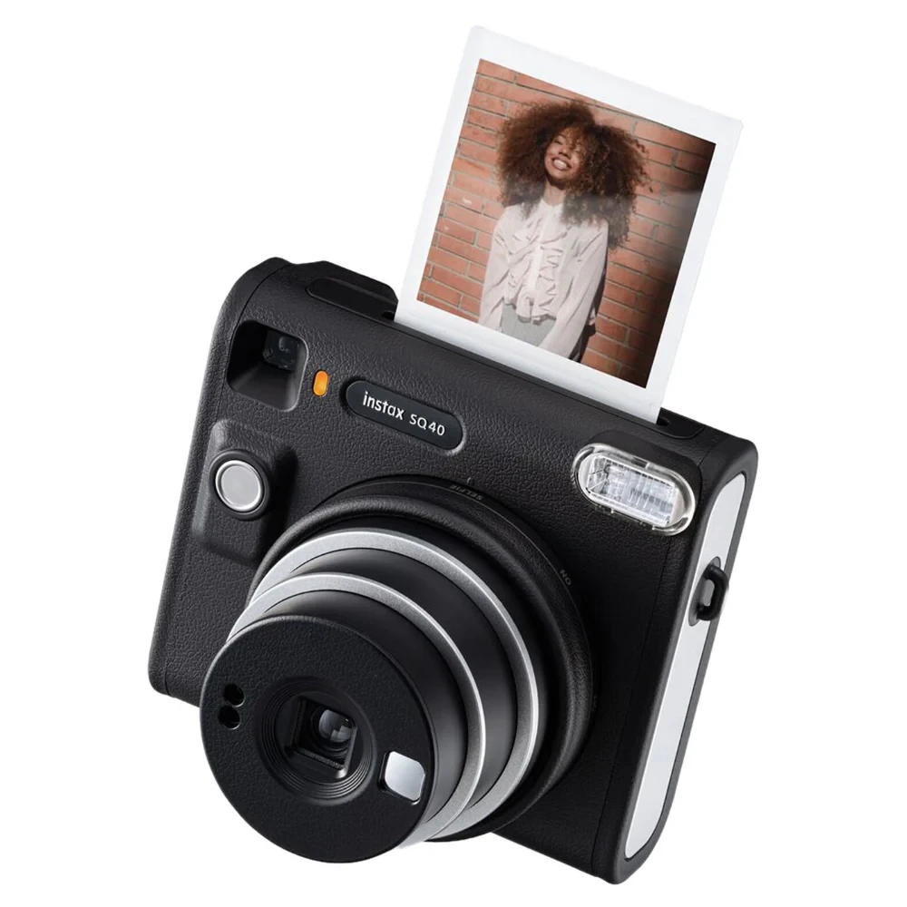 Фотоаппарат моментальной печати Fujifilm Instax Square SQ40 - фото1 Фотоаппарат моментальной печати Fujifilm Instax Square SQ40 - фото1