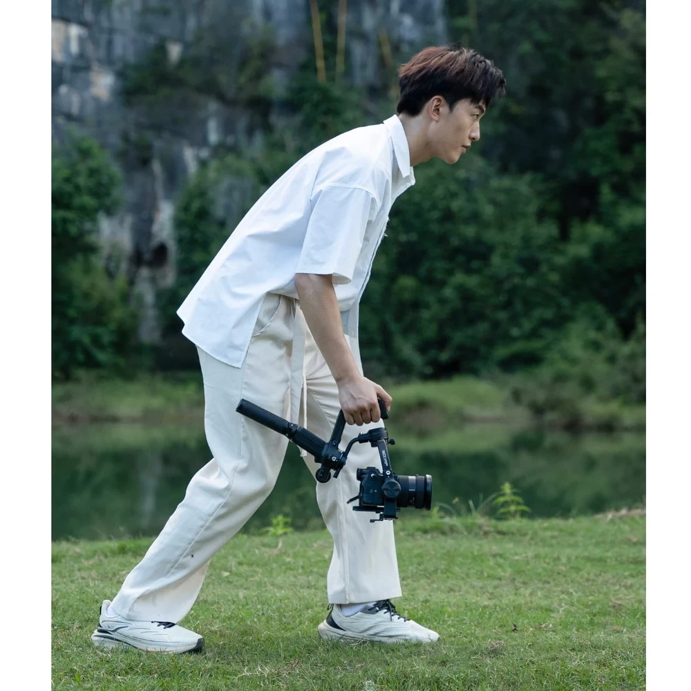 Стабилизатор FeiyuTech Scorp 2 Combo Kit, для камер до 2.5 кг фото-9 Стабилизатор FeiyuTech Scorp 2 Combo Kit, для камер до 2.5 кг фото-9