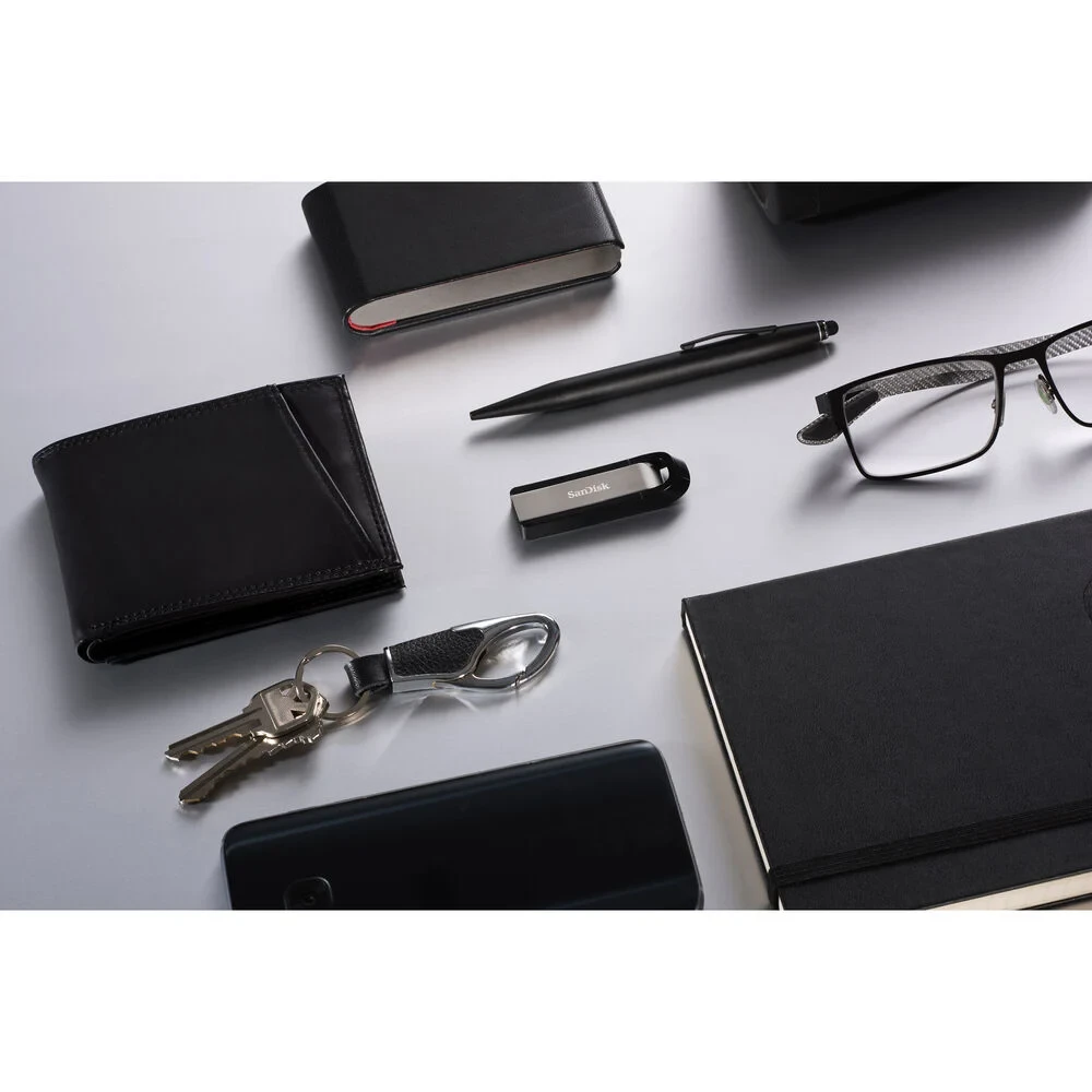 Флеш-накопитель SanDisk Extreme GO 128GB, USB 3.2 Gen1, R/W 395/180 МБ/с фото-10 Флеш-накопитель SanDisk Extreme GO 128GB, USB 3.2 Gen1, R/W 395/180 МБ/с фото-10