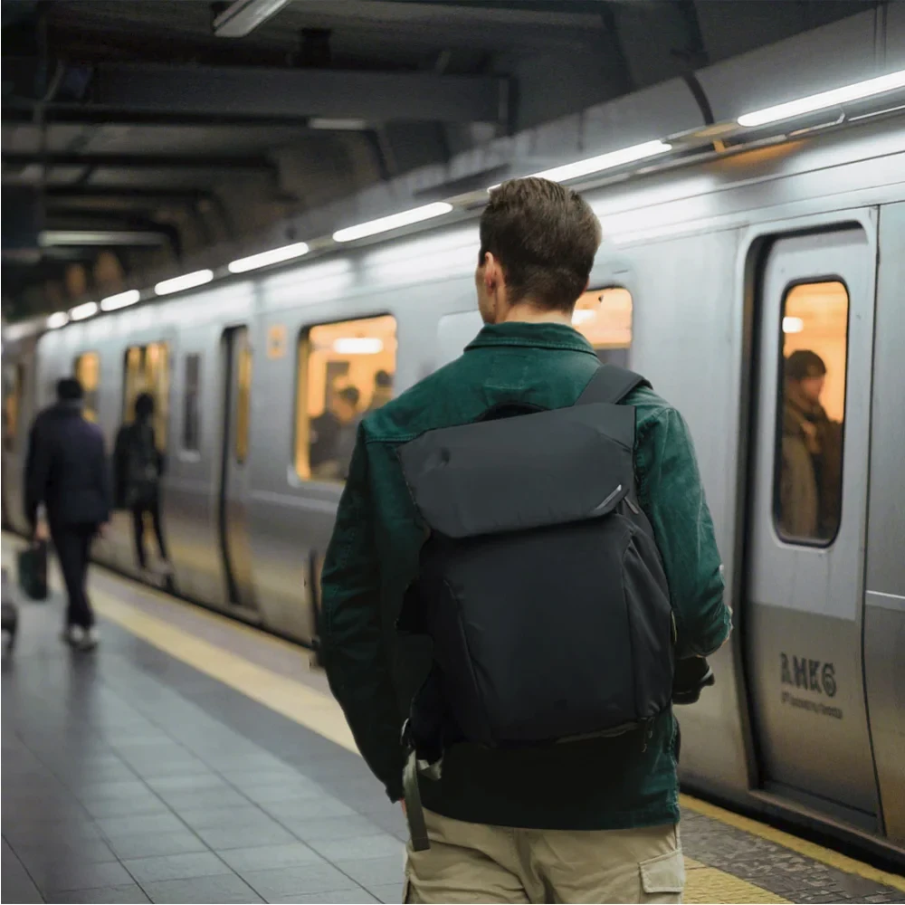 Рюкзак PGYTECH OneGo 2 Backpack 25L, цвет: Matte Black фото-7