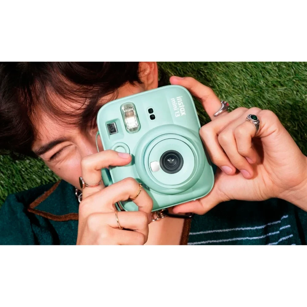 Фотоаппарат моментальной печати Fujifilm Instax MINI 13 Lagoon Green фото-10 Фотоаппарат моментальной печати Fujifilm Instax MINI 13 Lagoon Green фото-10
