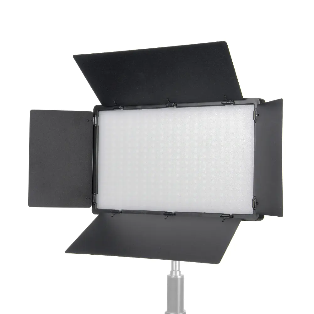 Осветитель светодиодный Falcon Eyes LedPRO 50R - фото1