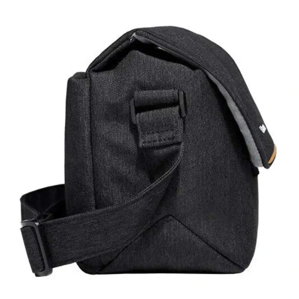 Сумка Ulanzi F02 Lightweight Shoulder Bag, черная фото-3