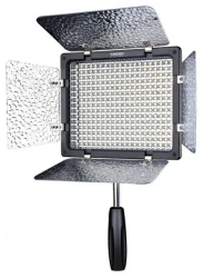 Накамерный свет светодиодный Yongnuo YN-300 III LED 3200-5500K- фото